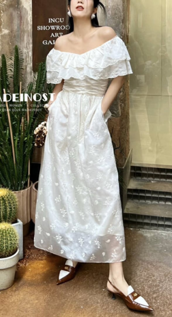 ダブルオフショルダーホワイトマキシワンピース - select store mirror meダブルオフショルダーホワイトマキシワンピース205689164mirror meselect store mirror me205689164S