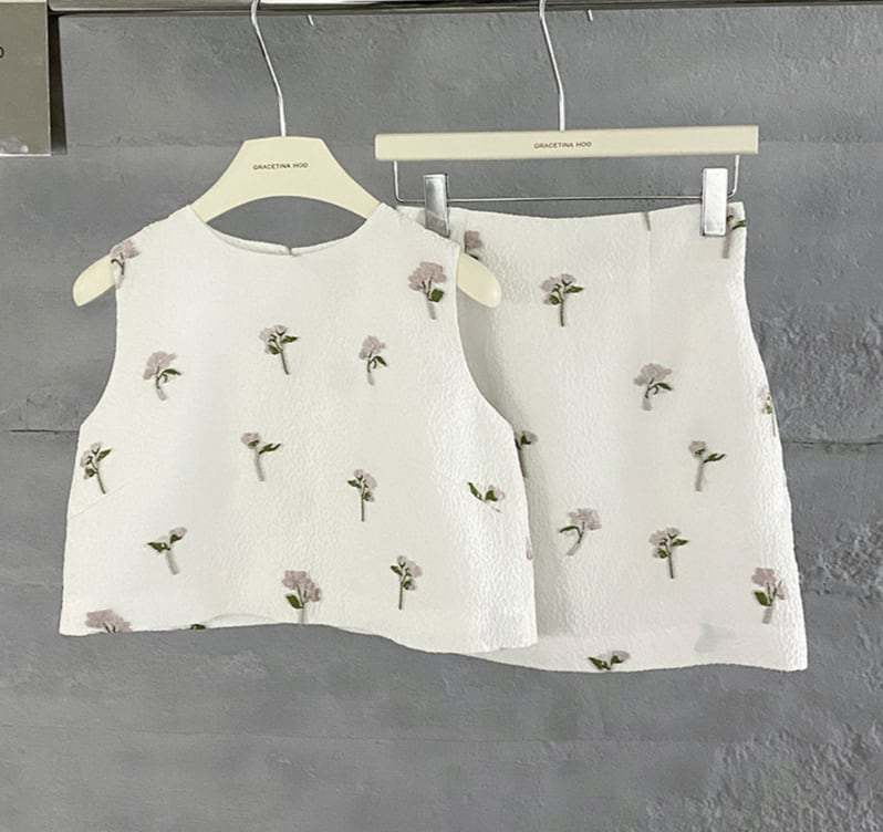 【動画あり】フラワー刺繍ジャガードスカートセットアップ - select store mirror me【動画あり】フラワー刺繍ジャガードスカートセットアップ206841538mirror meselect store mirror me206841538S