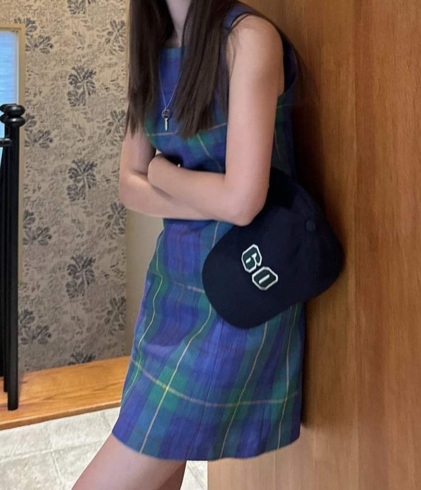 【動画あり】美ラインブルーチャックミニワンピース - select store mirror me【動画あり】美ラインブルーチャックミニワンピース209194128mirror meselect store mirror me209194128S