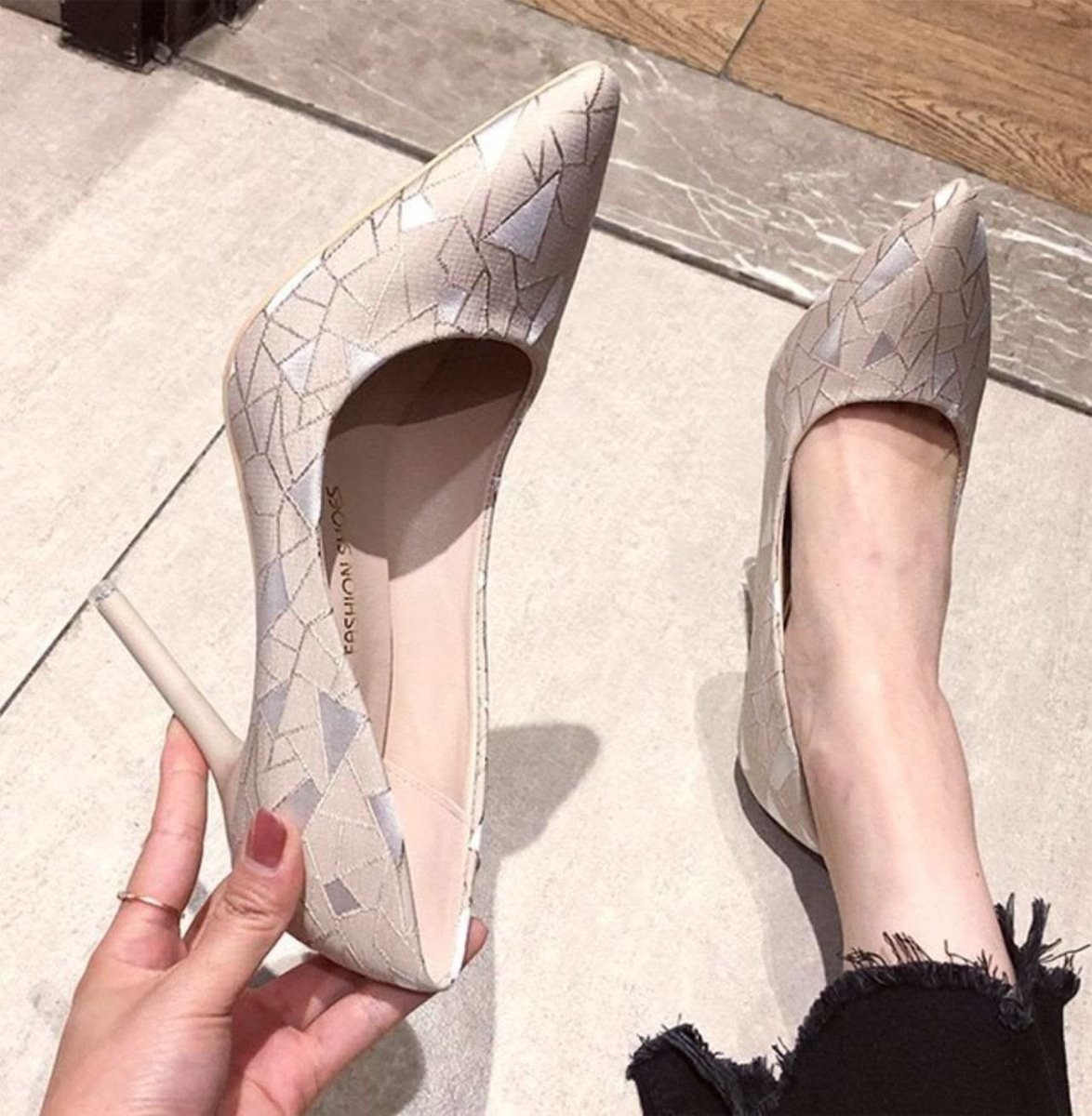 【動画あり】ニュアンスデザインピンヒールパンプス　２種＆２色展開 - select store mirror me【動画あり】ニュアンスデザインピンヒールパンプス　２種＆２色展開109549056mirror meselect store mirror me109549056ベージュ(７cm) 22cm