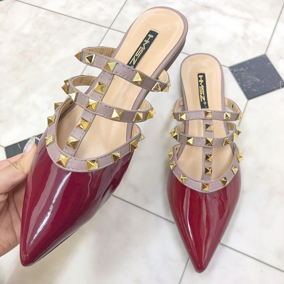 ＜レッド23.5cm１点即納可能＞スタッズリベットフラットシューズ　５色展開 - select store mirror me＜レッド23.5cm１点即納可能＞スタッズリベットフラットシューズ　５色展開167118826mirror meselect store mirror me167118826ホワイト×22.5cm