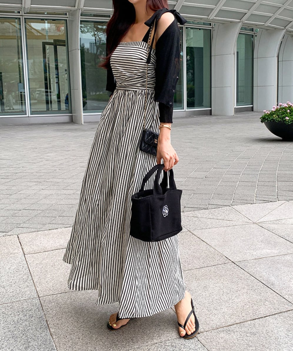 ＜インスタグラマー様ご愛用＞【大人気】ボーダー＆ストライプリボンフレアワンピース - select store mirror me＜インスタグラマー様ご愛用＞【大人気】ボーダー＆ストライプリボンフレアワンピース243767417mirror meselect store mirror me243767417S