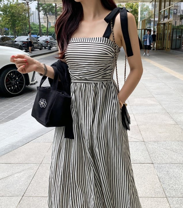 ＜インスタグラマー様ご愛用＞【大人気】ボーダー＆ストライプリボンフレアワンピース - select store mirror me＜インスタグラマー様ご愛用＞【大人気】ボーダー＆ストライプリボンフレアワンピース243767417mirror meselect store mirror me243767417S