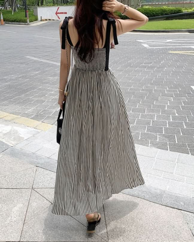 ＜インスタグラマー様ご愛用＞【大人気】ボーダー＆ストライプリボンフレアワンピース - select store mirror me＜インスタグラマー様ご愛用＞【大人気】ボーダー＆ストライプリボンフレアワンピース243767417mirror meselect store mirror me243767417S