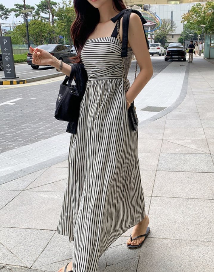 ＜インスタグラマー様ご愛用＞【大人気】ボーダー＆ストライプリボンフレアワンピース - select store mirror me＜インスタグラマー様ご愛用＞【大人気】ボーダー＆ストライプリボンフレアワンピース243767417mirror meselect store mirror me243767417S