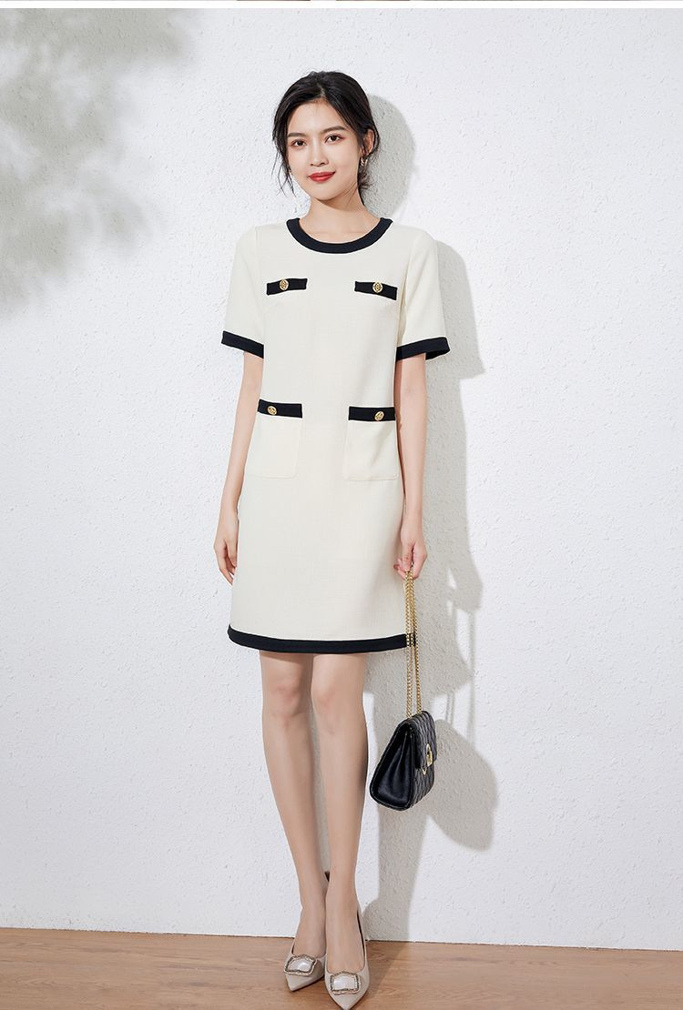 ステッチエレガントワンピース