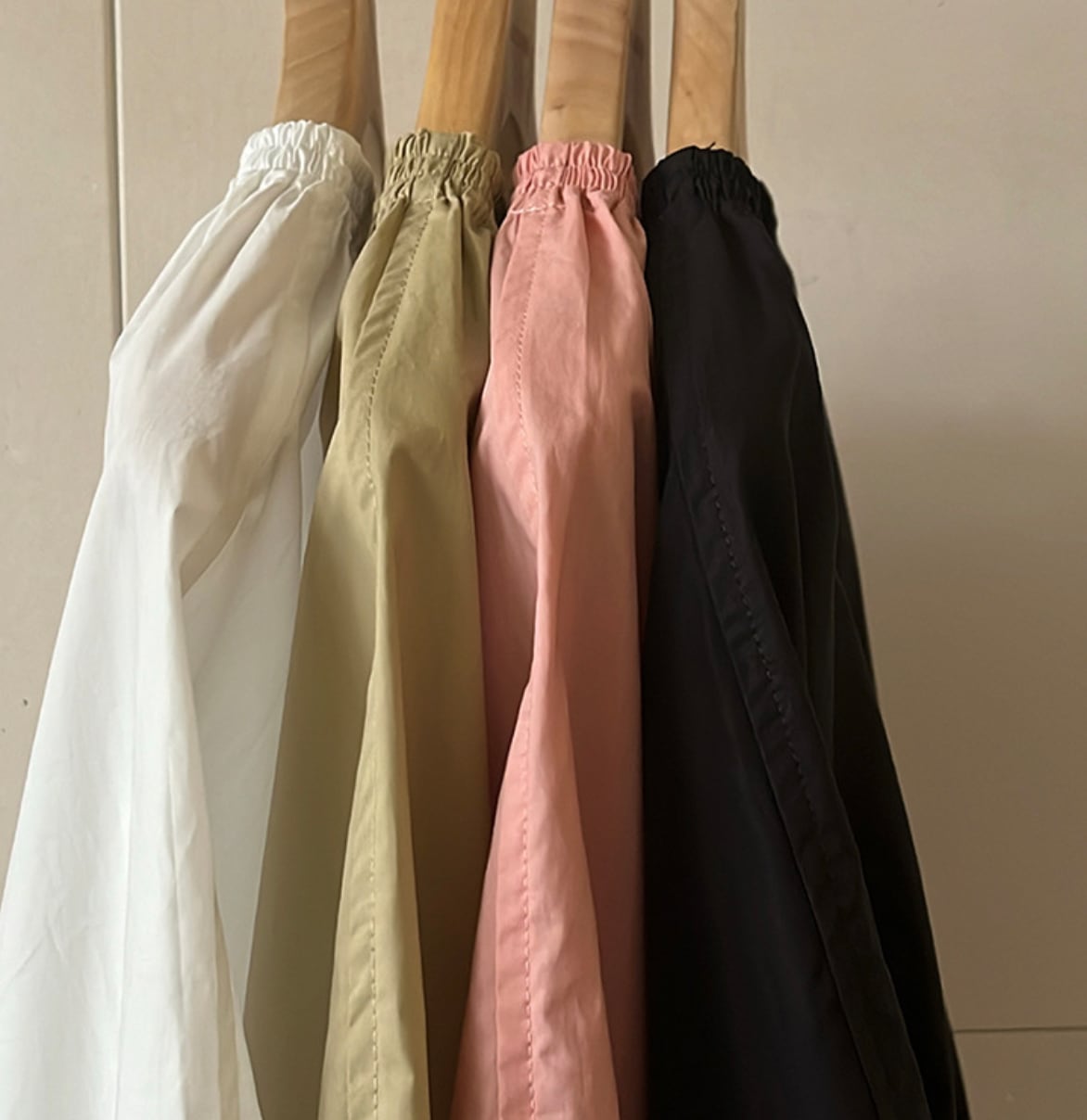 【大人気】２WAYオフショルダーランタンスリーブトップス　４色展開 - select store mirror me【大人気】２WAYオフショルダーランタンスリーブトップス　４色展開208511607mirror meselect store mirror me208511607ホワイト