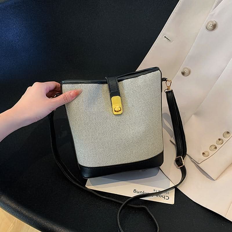 【2wayキャンバスショルダーバッグ】 - select store mirror me【2wayキャンバスショルダーバッグ】select store mirror meselect store mirror me0337c2cbc22c34198e6a43b40bb07db8ブラック