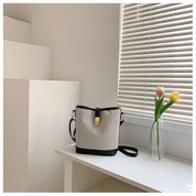 【2wayキャンバスショルダーバッグ】 - select store mirror me【2wayキャンバスショルダーバッグ】select store mirror meselect store mirror me0337c2cbc22c34198e6a43b40bb07db8ブラック