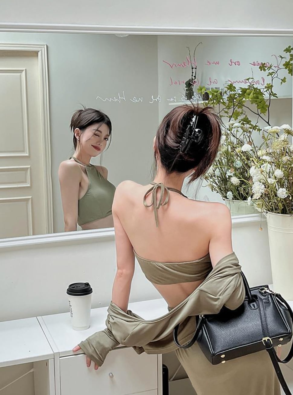 ホルターネックスリットスカート３点セット　２色展開 - select store mirror meホルターネックスリットスカート３点セット　２色展開190129793mirror meselect store mirror me190129793カーキS