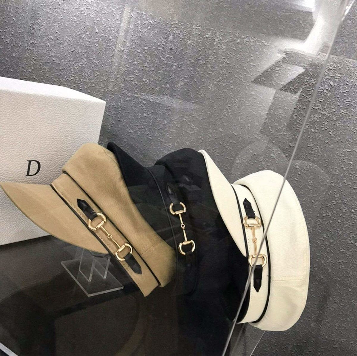 【動画あり】ゴールドバックルコットンキャスケット　３色展開 - select store mirror me【動画あり】ゴールドバックルコットンキャスケット　３色展開108233290mirror meselect store mirror me108233290ホワイト