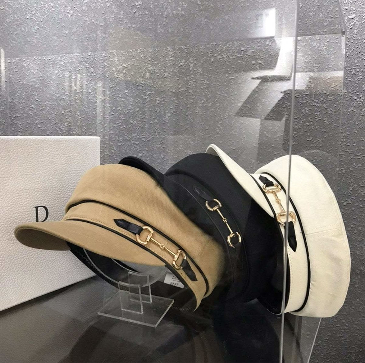 【動画あり】ゴールドバックルコットンキャスケット　３色展開 - select store mirror me【動画あり】ゴールドバックルコットンキャスケット　３色展開108233290mirror meselect store mirror me108233290ホワイト