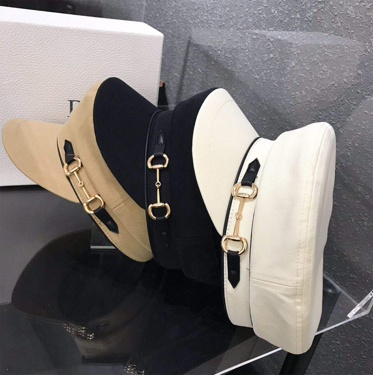 【動画あり】ゴールドバックルコットンキャスケット　３色展開 - select store mirror me【動画あり】ゴールドバックルコットンキャスケット　３色展開108233290mirror meselect store mirror me108233290ホワイト