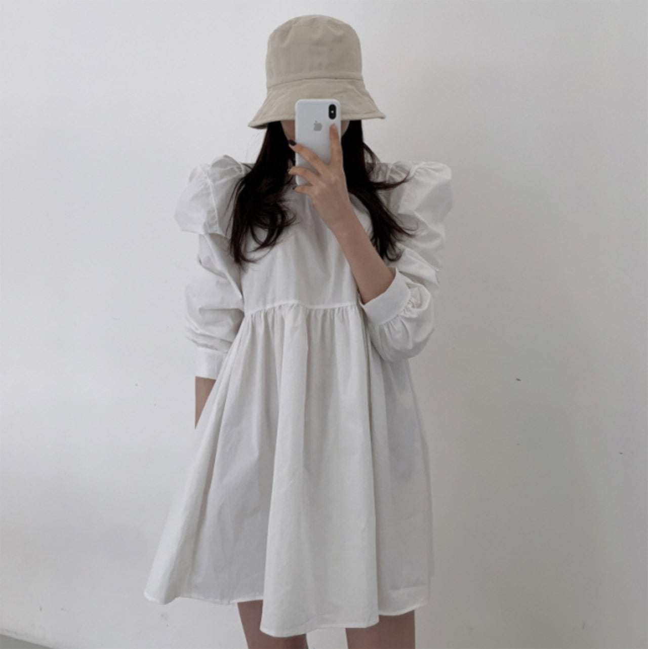 パフスリーブハイネックミニ丈ワンピース　３色展開 - select store mirror meパフスリーブハイネックミニ丈ワンピース　３色展開111495318mirror meselect store mirror me111495318ホワイト
