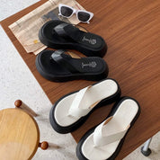 ＜防水加工！＞【動画あり】厚底ラウンドトゥビーチサンダル　３色展開 - select store mirror me＜防水加工！＞【動画あり】厚底ラウンドトゥビーチサンダル　３色展開125210544mirror meselect store mirror me125210544ホワイト 22.5cm