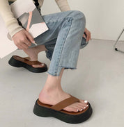＜防水加工！＞【動画あり】厚底ラウンドトゥビーチサンダル　３色展開 - select store mirror me＜防水加工！＞【動画あり】厚底ラウンドトゥビーチサンダル　３色展開125210544mirror meselect store mirror me125210544ホワイト 22.5cm