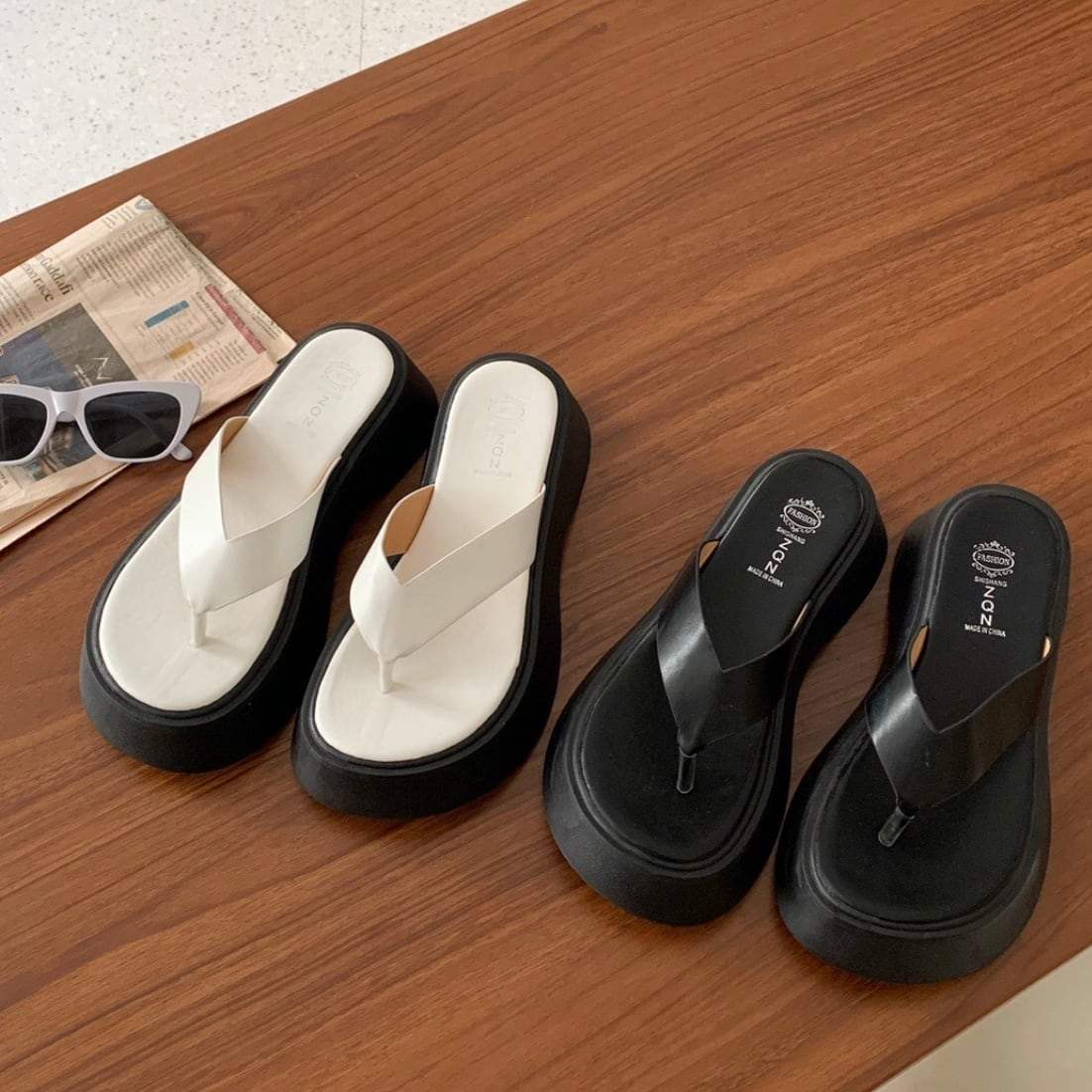 ＜防水加工！＞【動画あり】厚底ラウンドトゥビーチサンダル　３色展開 - select store mirror me＜防水加工！＞【動画あり】厚底ラウンドトゥビーチサンダル　３色展開125210544mirror meselect store mirror me125210544ホワイト 22.5cm