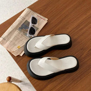 ＜防水加工！＞【動画あり】厚底ラウンドトゥビーチサンダル　３色展開 - select store mirror me＜防水加工！＞【動画あり】厚底ラウンドトゥビーチサンダル　３色展開125210544mirror meselect store mirror me125210544ホワイト 22.5cm