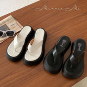 ＜防水加工！＞【動画あり】厚底ラウンドトゥビーチサンダル　３色展開 - select store mirror me＜防水加工！＞【動画あり】厚底ラウンドトゥビーチサンダル　３色展開125210544mirror meselect store mirror me125210544ホワイト 22.5cm