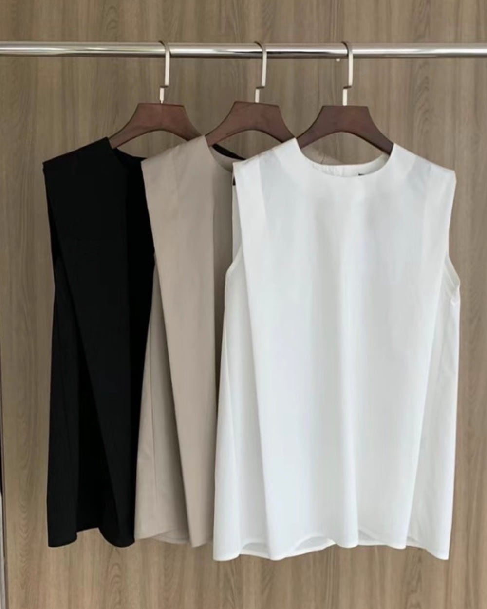 バックボタンデザインフレンチスリーブトップス　３色展開 - select store mirror meバックボタンデザインフレンチスリーブトップス　３色展開140557473mirror meselect store mirror me140557473ホワイト
