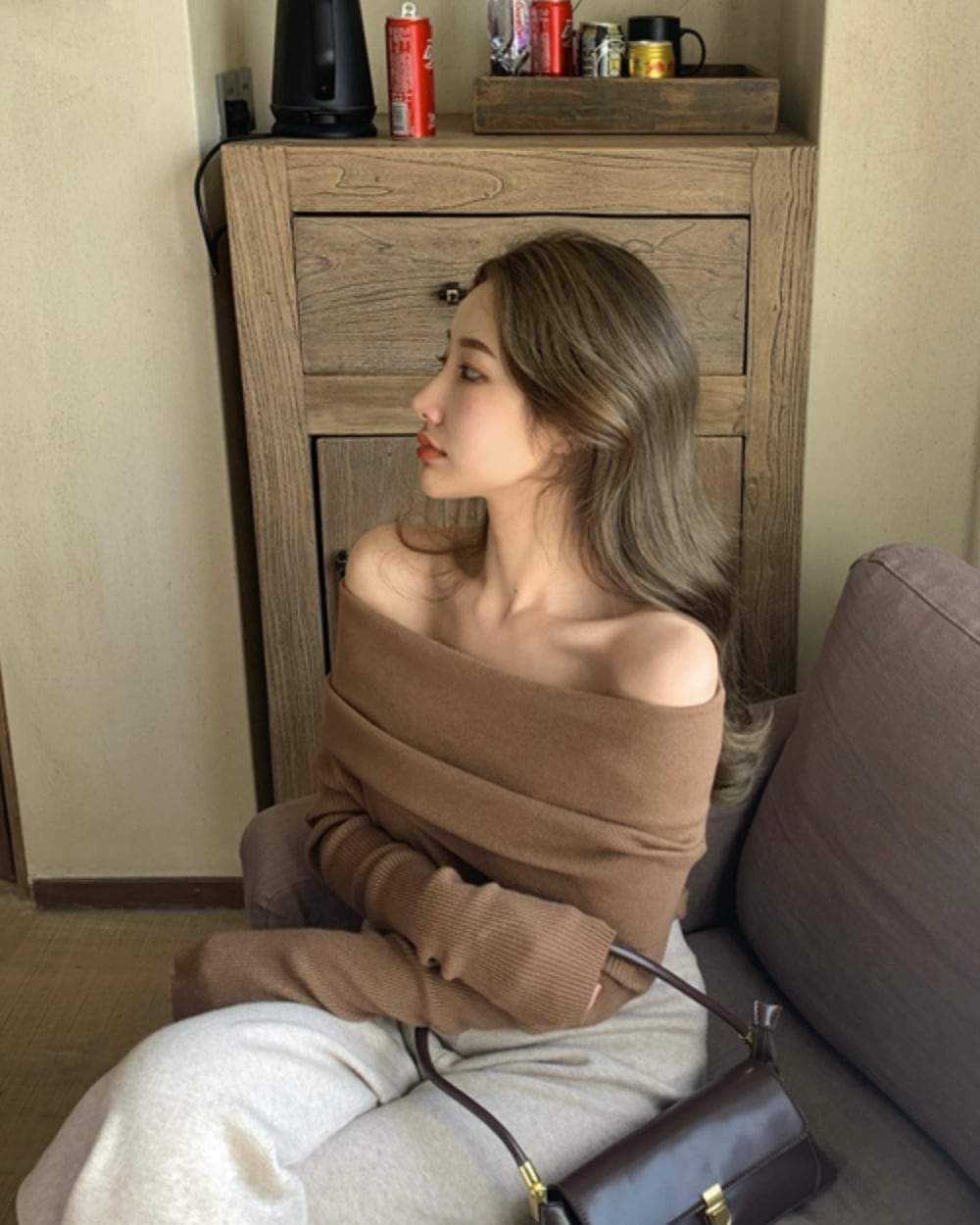 【動画あり】セクシーオフショルダーロングスリーブニット　３色展開 - select store mirror me【動画あり】セクシーオフショルダーロングスリーブニット　３色展開147047180mirror meselect store mirror me147047180ベージュ