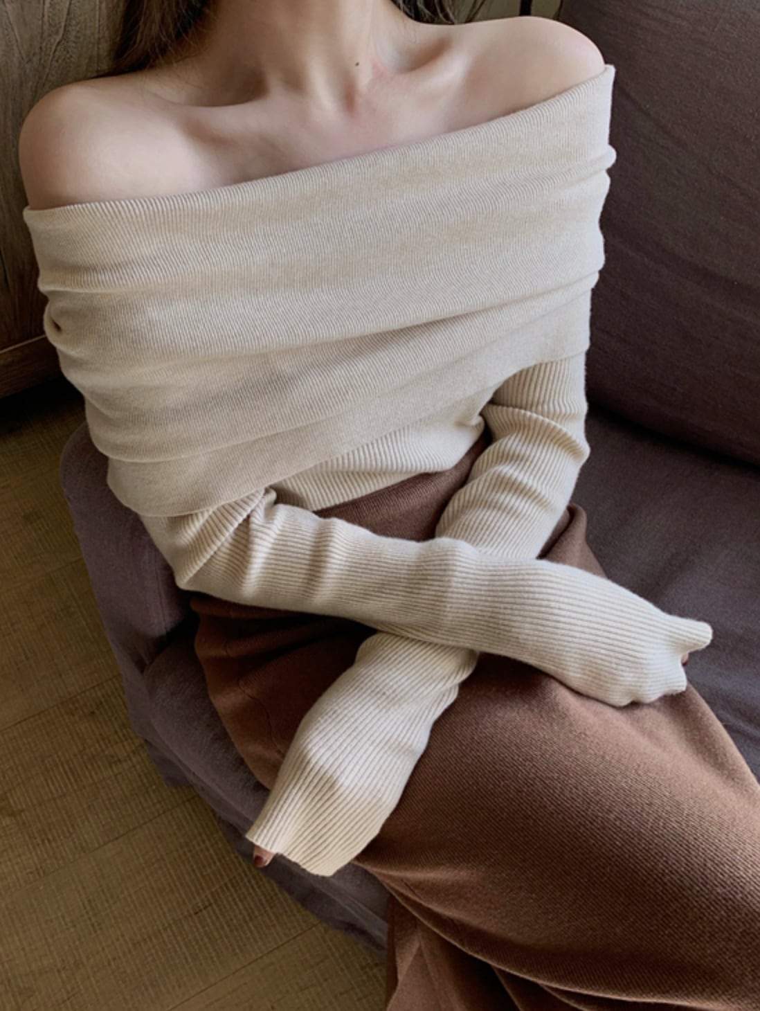 【動画あり】セクシーオフショルダーロングスリーブニット　３色展開 - select store mirror me【動画あり】セクシーオフショルダーロングスリーブニット　３色展開147047180mirror meselect store mirror me147047180ベージュ