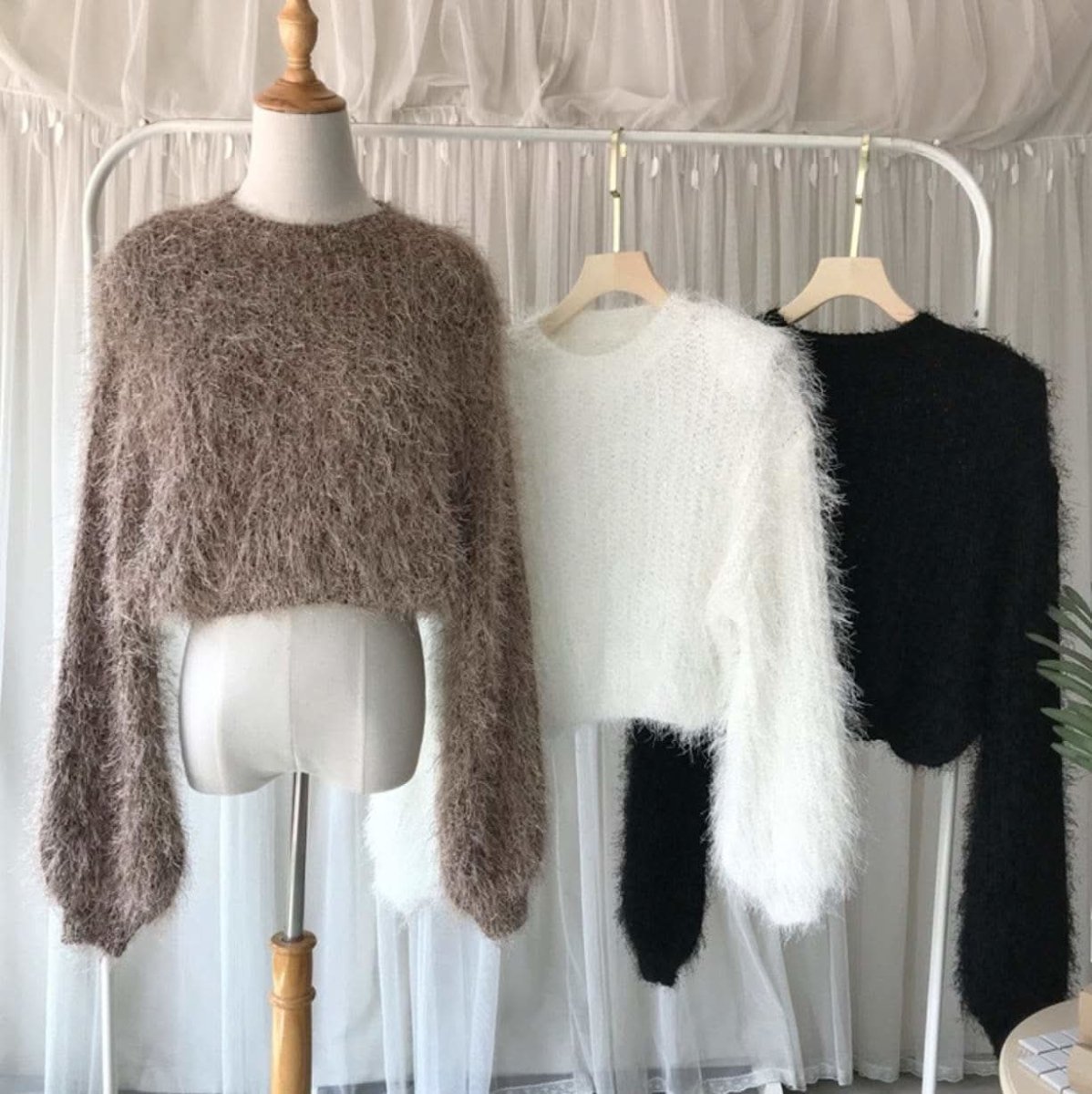 【動画あり】モヘアデザインランタンスリーブニット　３色展開 - select store mirror me【動画あり】モヘアデザインランタンスリーブニット　３色展開153431481mirror meselect store mirror me153431481ホワイト