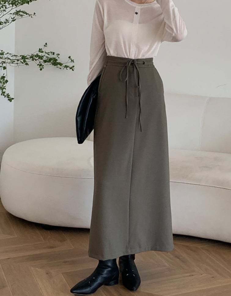 【動画あり】美シルエットサックストレートスカート　３色展開 - select store mirror me【動画あり】美シルエットサックストレートスカート　３色展開189773931mirror meselect store mirror me189773931アイボリーS
