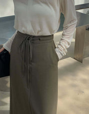 【動画あり】美シルエットサックストレートスカート　３色展開 - select store mirror me【動画あり】美シルエットサックストレートスカート　３色展開189773931mirror meselect store mirror me189773931アイボリーS