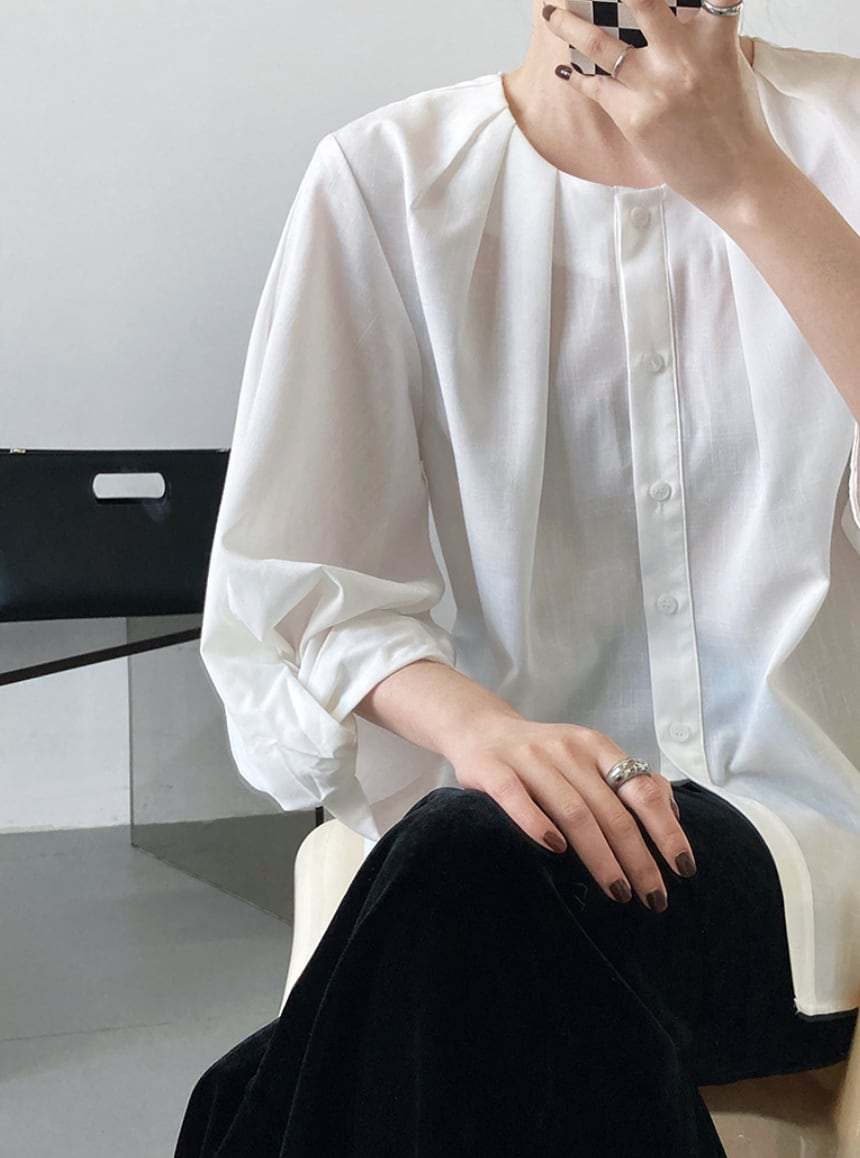 【動画あり】ラウンドネックランタンスリーブブラウス　３色展開 - select store mirror me【動画あり】ラウンドネックランタンスリーブブラウス　３色展開189782159mirror meselect store mirror me189782159ホワイトS