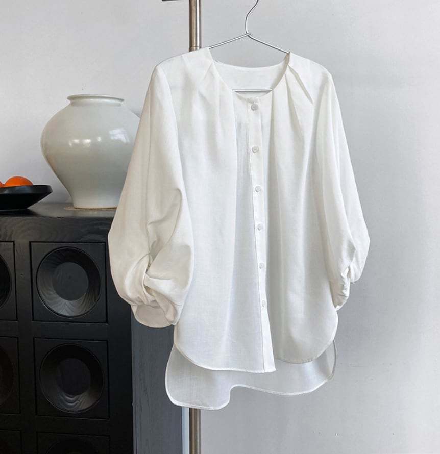 【動画あり】ラウンドネックランタンスリーブブラウス　３色展開 - select store mirror me【動画あり】ラウンドネックランタンスリーブブラウス　３色展開189782159mirror meselect store mirror me189782159ホワイトS