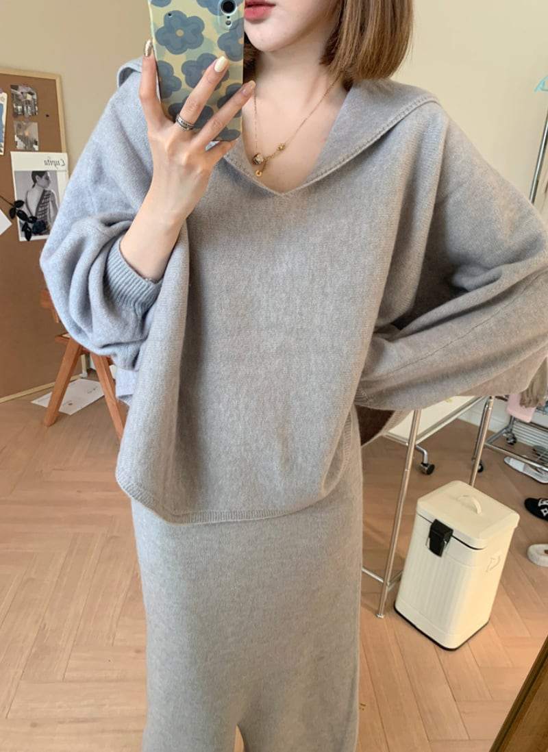 【動画あり】フーディゆるニットスカートセットアップ　３色展開 - select store mirror me【動画あり】フーディゆるニットスカートセットアップ　３色展開189842161mirror meselect store mirror me189842161ベージュ