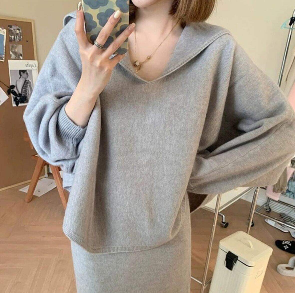 【動画あり】フーディゆるニットスカートセットアップ　３色展開 - select store mirror me【動画あり】フーディゆるニットスカートセットアップ　３色展開189842161mirror meselect store mirror me189842161ベージュ