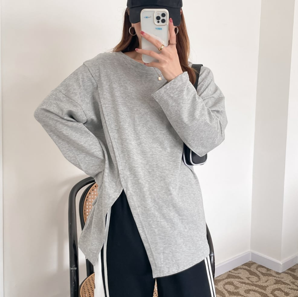 デザインスリットロングトップス　３色展開 - select store mirror meデザインスリットロングトップス　３色展開190130575mirror meselect store mirror me190130575ホワイト