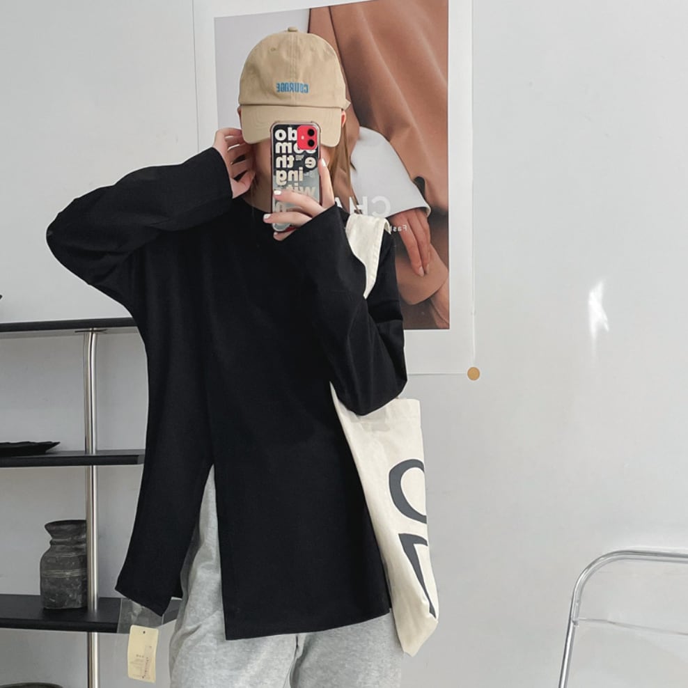 デザインスリットロングトップス　３色展開 - select store mirror meデザインスリットロングトップス　３色展開190130575mirror meselect store mirror me190130575ホワイト
