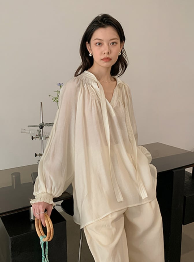 シフォンタイネックシースルーブラウス　３色展開 - select store mirror meシフォンタイネックシースルーブラウス　３色展開200106170mirror meselect store mirror me200106170ホワイト