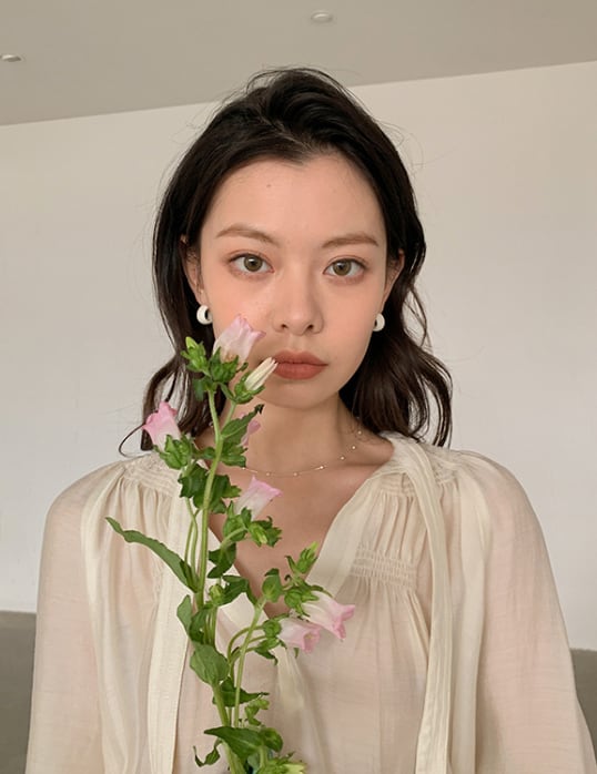 シフォンタイネックシースルーブラウス　３色展開 - select store mirror meシフォンタイネックシースルーブラウス　３色展開200106170mirror meselect store mirror me200106170ホワイト