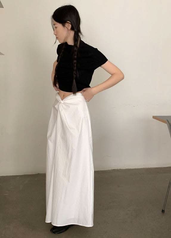 【動画あり】フロントねじれデザインフレアスカート　３色展開 - select store mirror me【動画あり】フロントねじれデザインフレアスカート　３色展開200962196mirror meselect store mirror me200962196ホワイトS