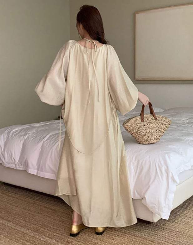 【動画あり】フロントクロスランタンスリーブマキシワンピース　３色展開 - select store mirror me【動画あり】フロントクロスランタンスリーブマキシワンピース　３色展開201175839mirror meselect store mirror me201175839アイボリー
