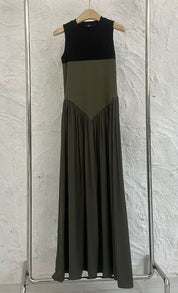 【動画あり】バイカラー切り替えタンクフレアワンピース　３色展開 - select store mirror me【動画あり】バイカラー切り替えタンクフレアワンピース　３色展開201798590mirror meselect store mirror me201798590カーキS