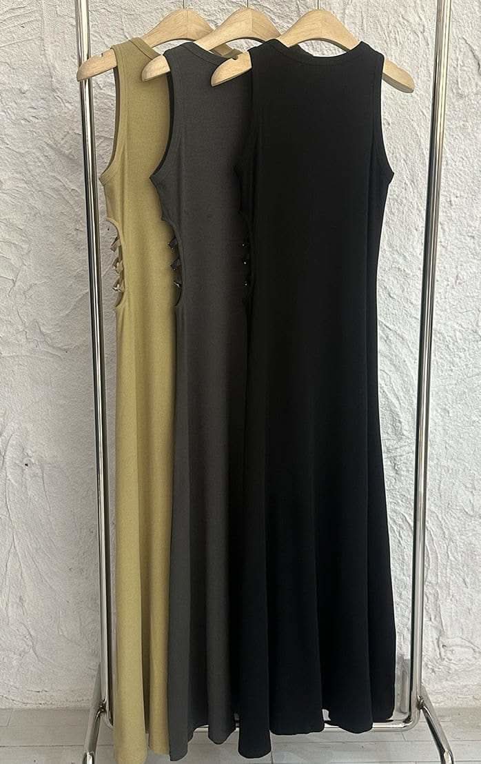 【動画あり】サイド金具スリーカットオープンワンピース　３色展開 - select store mirror me【動画あり】サイド金具スリーカットオープンワンピース　３色展開201802244mirror meselect store mirror me201802244ベージュS