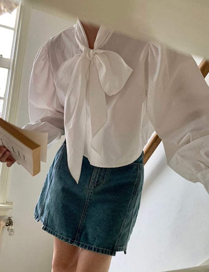 【動画あり】ビッグリボンクロップド丈ブラウス　３色展開 - select store mirror me【動画あり】ビッグリボンクロップド丈ブラウス　３色展開201818798mirror meselect store mirror me201818798ホワイトS