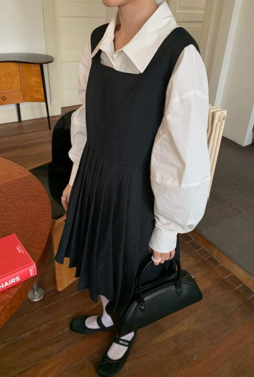 【動画あり】ランタンスリーブカッターシャツ　３色展開 - select store mirror me【動画あり】ランタンスリーブカッターシャツ　３色展開201819636mirror meselect store mirror me201819636ホワイト
