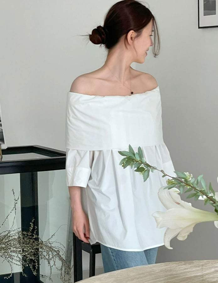 【動画あり】オーバーオフショルダーストレートトップス　３色展開 - select store mirror me【動画あり】オーバーオフショルダーストレートトップス　３色展開203427019mirror meselect store mirror me203427019ホワイト
