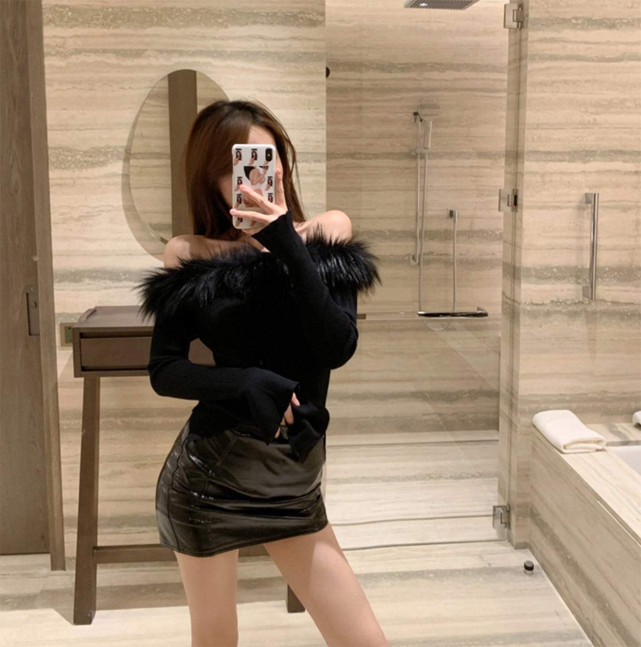 ＜インスタグラマー様ご愛用＞【動画あり】ボリュームファーネックスリットニットトップス　３色展開 - select store mirror me＜インスタグラマー様ご愛用＞【動画あり】ボリュームファーネックスリットニットトップス　３色展開76987381mirror meselect store mirror me76987381ホワイト