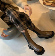 【動画あり】リアルレザーサイドゴアミディアムブーツ　３色＆２タイプ展開 - select store mirror me【動画あり】リアルレザーサイドゴアミディアムブーツ　３色＆２タイプ展開188701282mirror meselect store mirror me188701282ホワイト×スタンダードタイプ22.5cm