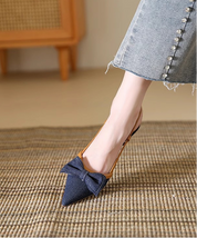 デニムステッチローヒールパンプス