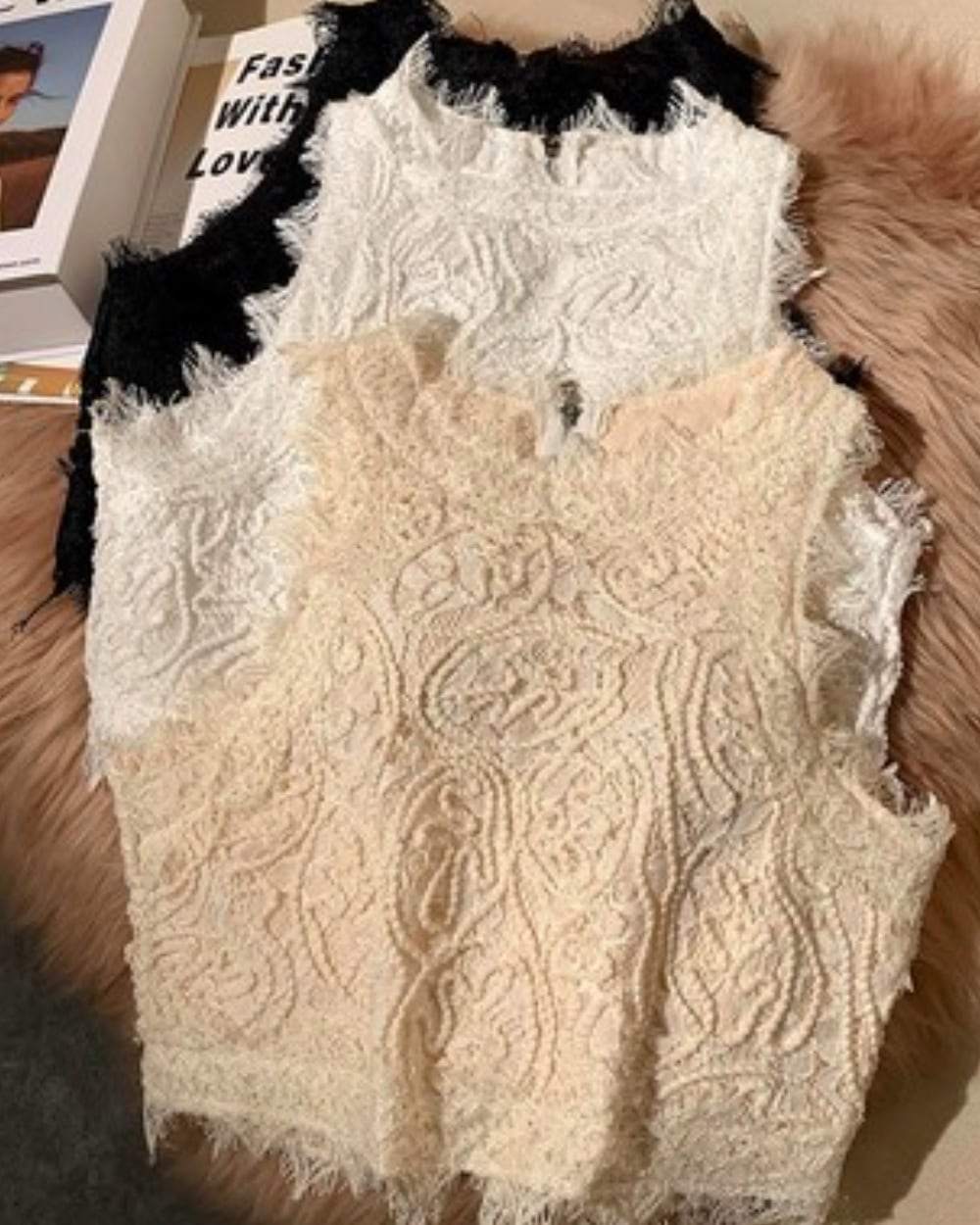 【動画あり】バックジップ刺繍レースショート丈タンクトップ　４色展開 - select store mirror me【動画あり】バックジップ刺繍レースショート丈タンクトップ　４色展開141618069mirror meselect store mirror me141618069ホワイト S