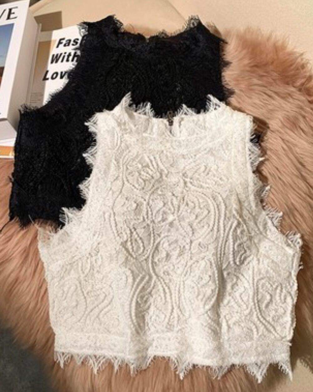 【動画あり】バックジップ刺繍レースショート丈タンクトップ　４色展開 - select store mirror me【動画あり】バックジップ刺繍レースショート丈タンクトップ　４色展開141618069mirror meselect store mirror me141618069ホワイト S