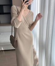【入荷早々殿堂入り】クロスネックオフショルダー美ラインワンピース　４色展開 - select store mirror me【入荷早々殿堂入り】クロスネックオフショルダー美ラインワンピース　４色展開162064992mirror meselect store mirror me162064992ベージュ